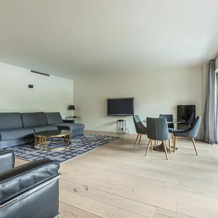 Foch Triomphe Appartement *