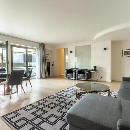 Apartment Foch Triomphe *